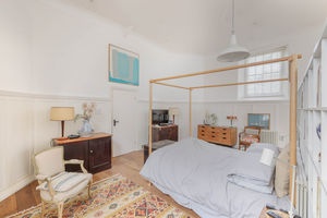 Photo 7- click for photo gallery